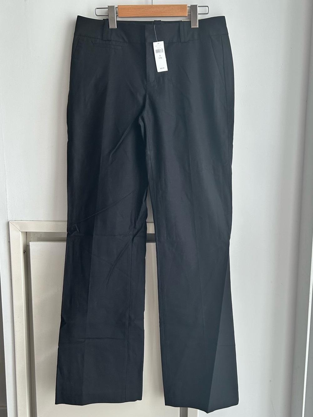 Banana Republic Women’s Martin Fit Pants in Classic Black. Size 8